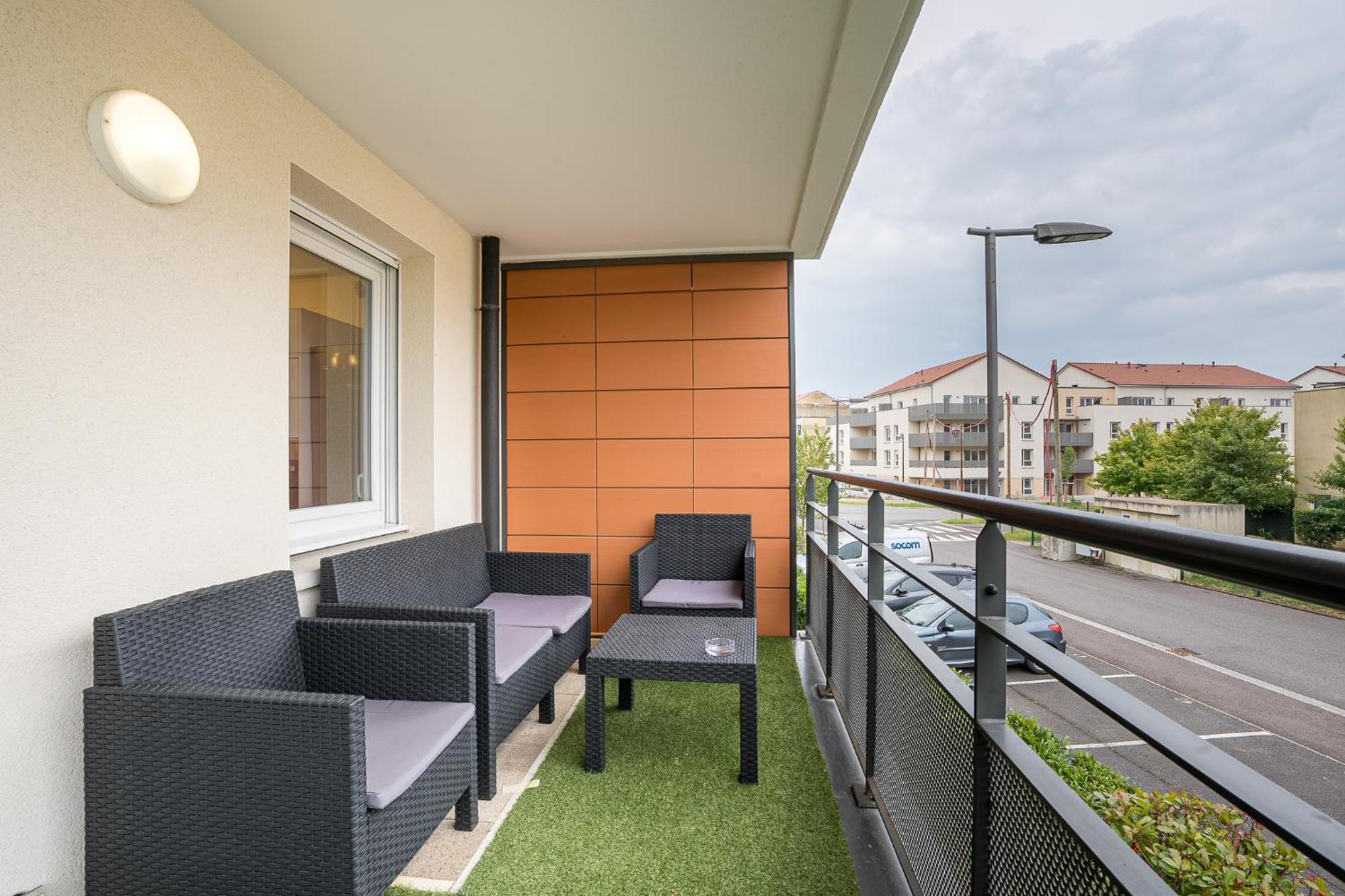 Spacieux - 4 Pers' - Balcon - 2 Lits - Parking Woippy Eksteriør billede